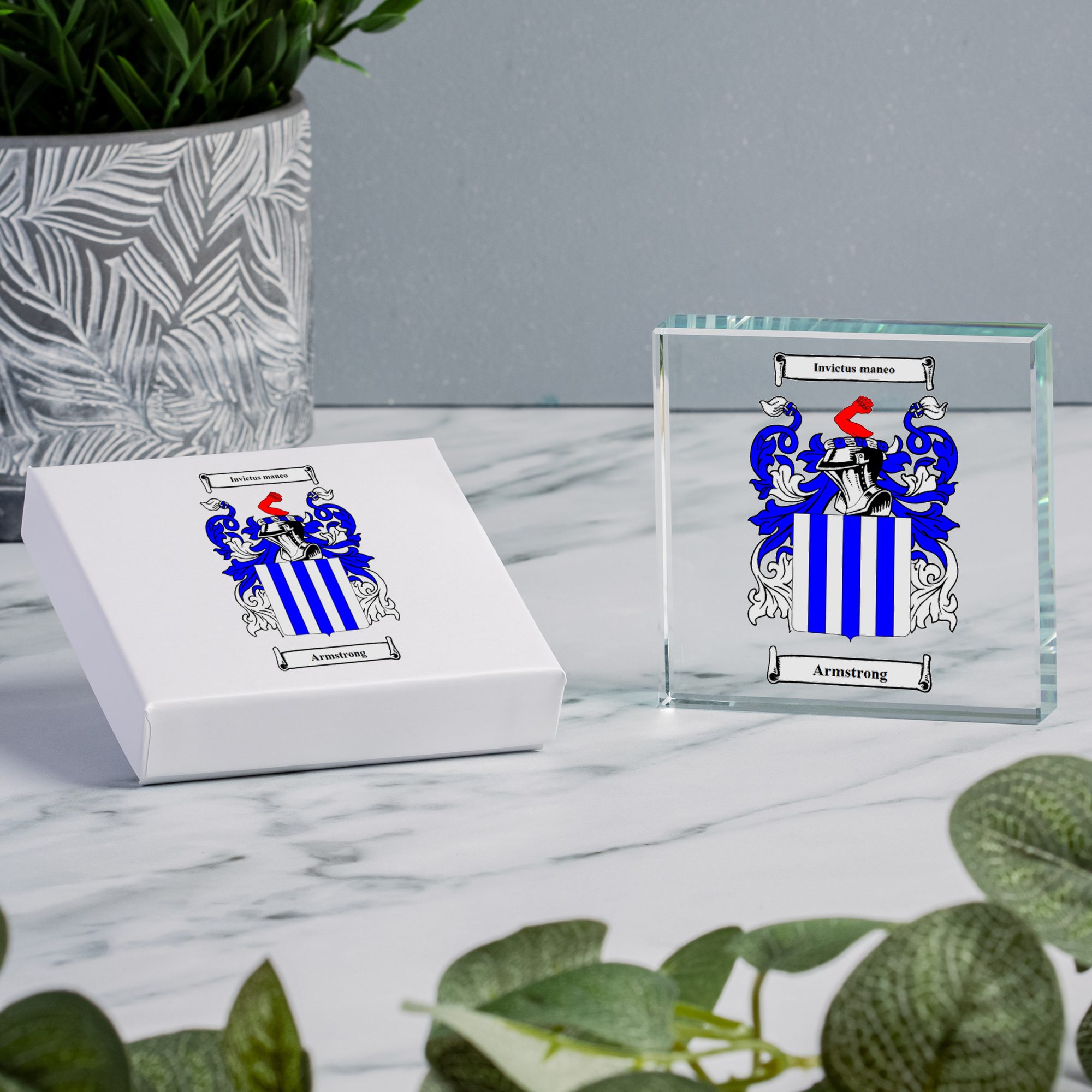 glass tile with coat of arms family crest (2)